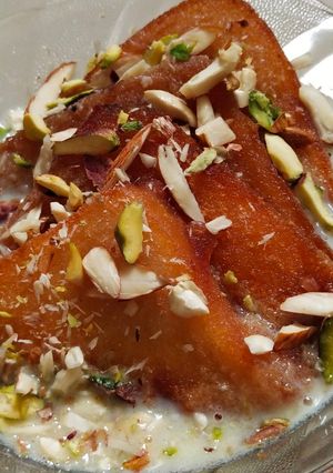 A picture of Shahi tukda.