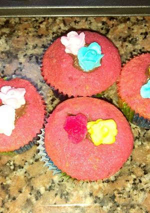 Una foto de Muffins de vainilla con chips de chocolate