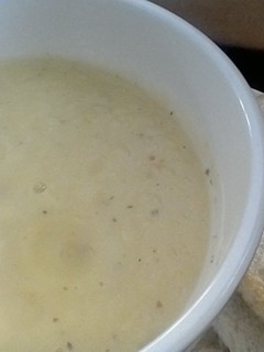 A picture of Pumpkin and leeks soup.