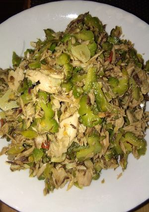 Foto resep Tongkol kranjang tumis pare