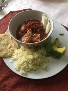 Una foto de Frijol colorado con costilla de cerdo