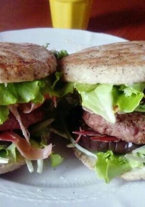 Una foto de Pan de hamburguesa sin gluten