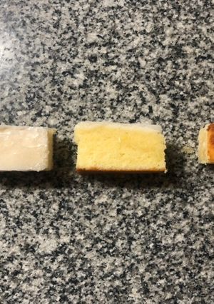 Una foto de Brownie de limón con glasé súper fácil y rápido!