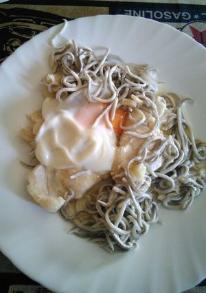 Una foto de Gulas con bacalao