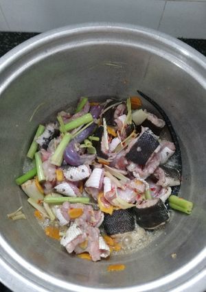 Hình của món Rắn hầm sả.