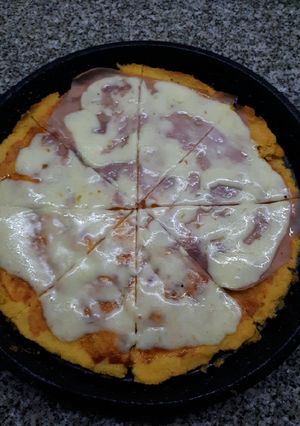 Una foto de Pizza de polenta