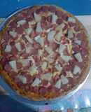 Pizza dos quesos hawaianesca