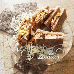 A picture of Veg Mayo Sandwich.