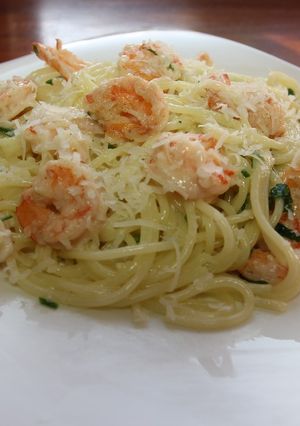 Foto principal de Espagueti Alfredo Con Camarones