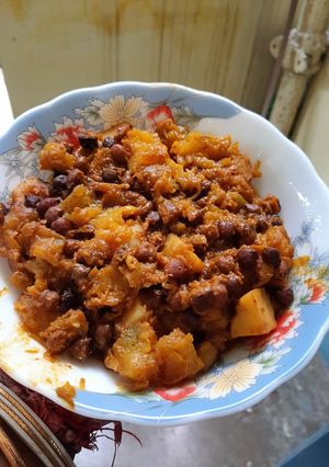 কুমড়োর ছক্কা (kumroer chokka recipe in Bengali) রেসিপির প্রধান ছবি