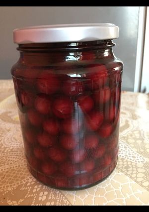 O poză a rețetei Compot de vișine 🍒.