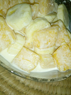 A picture of Pawpaw and banana delight.