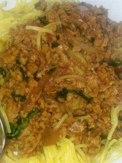 A picture of Minced meat and spaghetti.