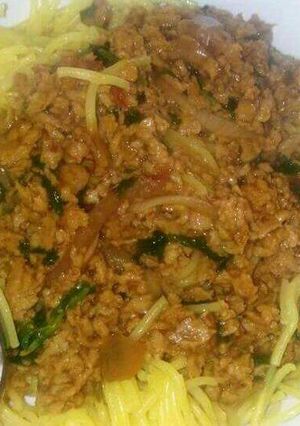 A picture of Minced meat and spaghetti.