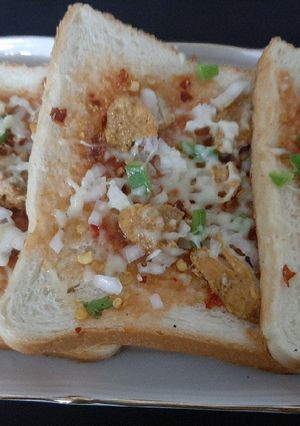 A picture of Bread pizza.
