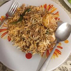 A picture of Chicken Biryani.