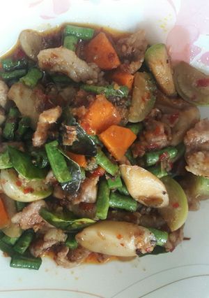 รูปของ ไก่ผัดพริกแกงทรงเครื่อง
