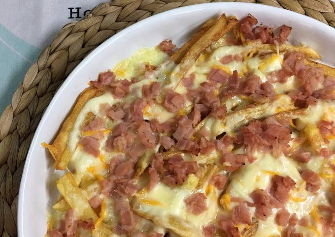 Patatas estilo Foster’s con queso y bacon