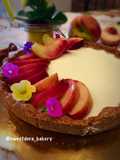 Crostata con gelee alle pesche e panna cotta