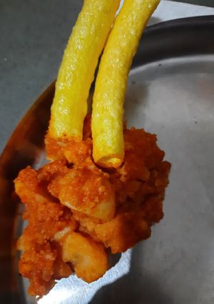બટાકા ભુંગળા (Bataka Bhungla Recipe In Gujarati) રેસીપી મુખ્ય ફોટો