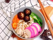 Gambar udon kuah dashi