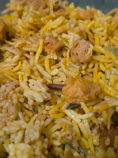 न्यूट्री पुलाव(Nutri pulao recipe in hindi) रेसिपी मुख्य फोटो