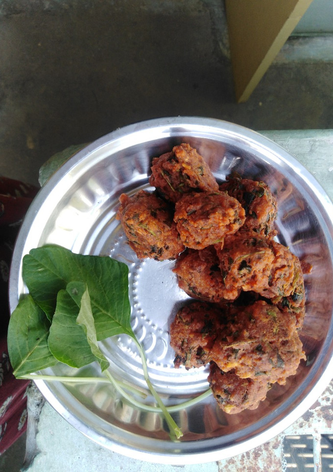 கருப்பு கொண்டை கடலை கீரை வடை (black chenna gram with Spinach vada Recipe in Tamil) செய்முறை முக்கிய புகைப்படம்