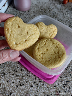 Una foto de Muffins de Naranja -Sin TACC/Sin Azúcar -