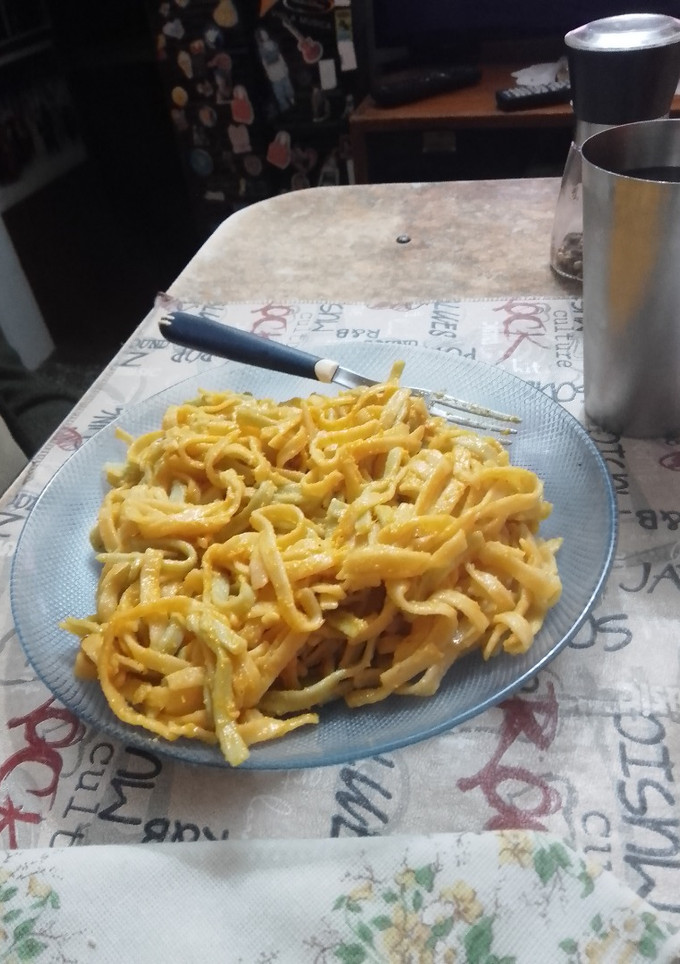 Una foto de Pasta con Salsa de Calabaza