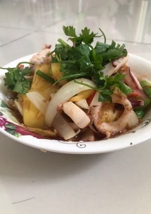 Hình của món Mực xào chua ngọt.