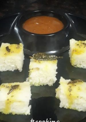 A picture of Semolina (Rava) Dhokala.