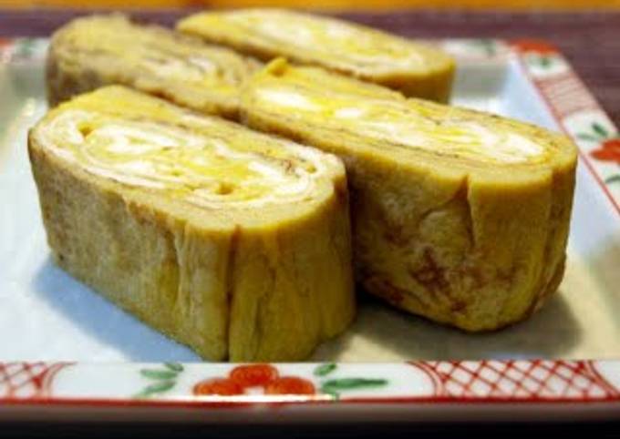 Tamagoyaki Japanese Omelette