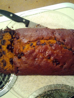 A picture of Chocolate chip pumpkin bread.