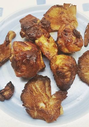 Foto principal de Pollo al ajillo con setas y toque de vinagre de manzana