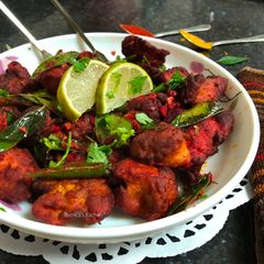 A picture of Chicken 65.
