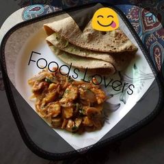 A picture of Fry arvi with chapati.