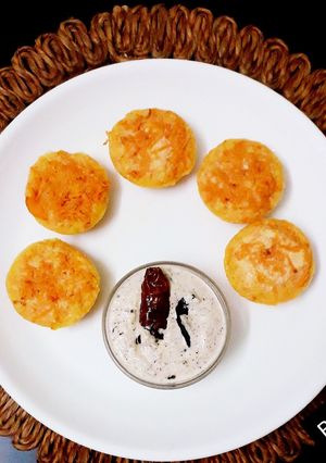 গাজরের ইডলি (Gajorer idli recipe in bengali) রেসিপির প্রধান ছবি