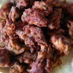 A picture of Gobhi ki pakodi.