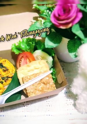 Foto resep Ayam Suwir Kemangi buat isi Nasi Kotak (140)