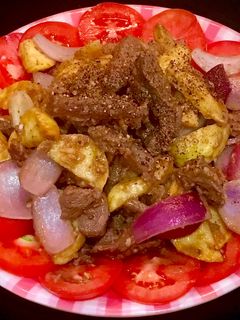 Hình của món Bò lúc lắc khoai tây.
