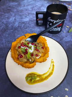 A picture of Basket Of Creamy Shrimp with Fish Roe Fry.