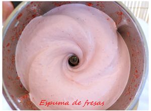 Foto principal de Espuma de fresas (Thermomix)