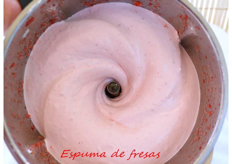 Espuma de fresas (Thermomix)