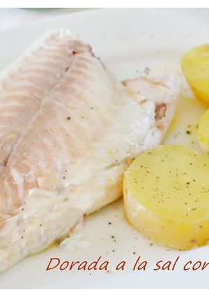 Una foto de Dorada a la sal con patatas (Thermomix)