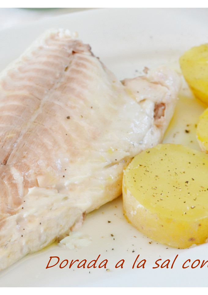 Una foto de Dorada a la sal con patatas (Thermomix)