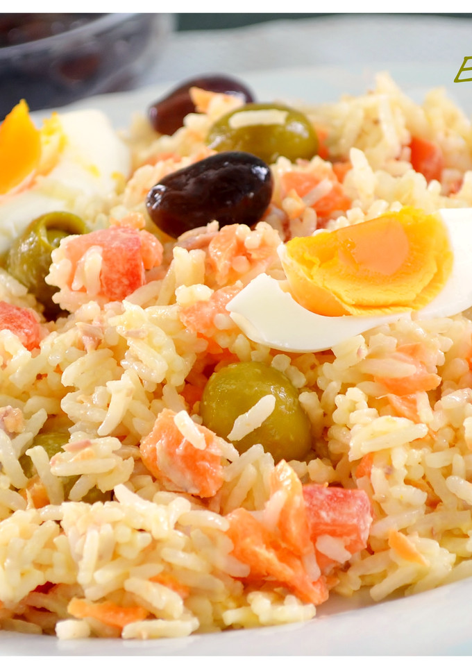 Una foto de Ensalada de arroz con mayonesa (Thermomix)