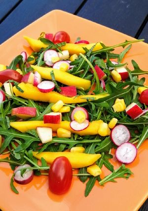 Une photo de Une belle salade printanière 😋😋😋