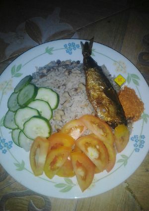 A picture of Beans and rice.