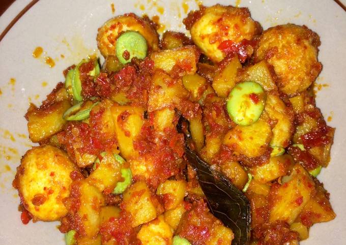 Balado kentang telur puyuh pete