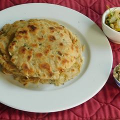 Makki ki rotti A picture of Makki ki rotti.